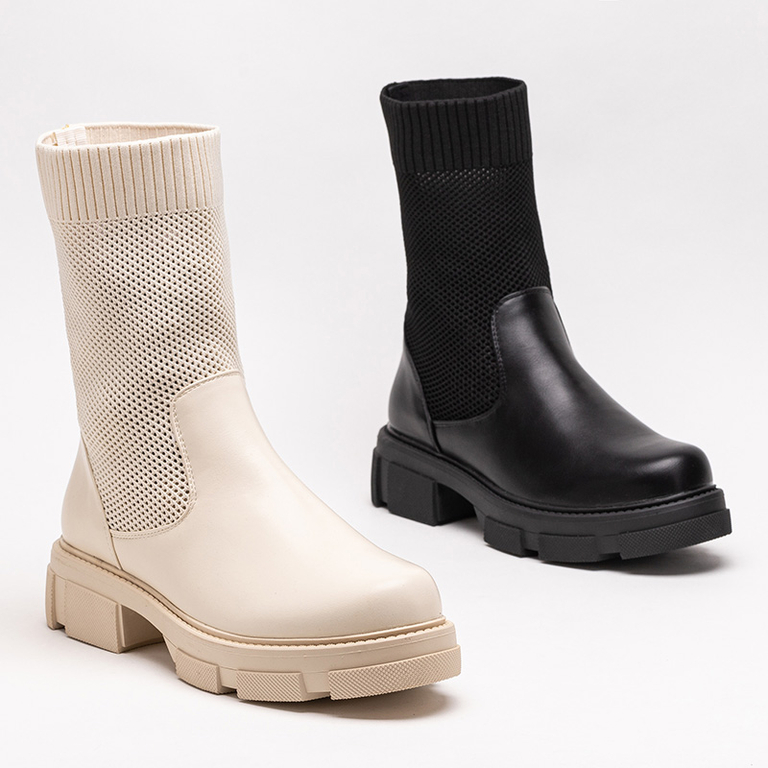 Schwarze durchbrochene Damenstiefeletten von Roibu - Schuhe