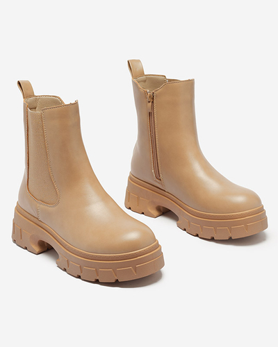 Klassischer isolierter Damenstiefel in der Farbe camel Ernista - Footwear