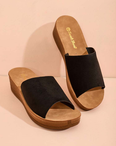 Royalfashion Жіночі шльопанці Saffil на низьких підборах