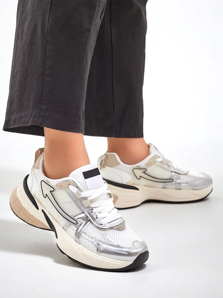 Royalfashion Damen Sport Sneakers auf einer dickeren Sohle Beysa