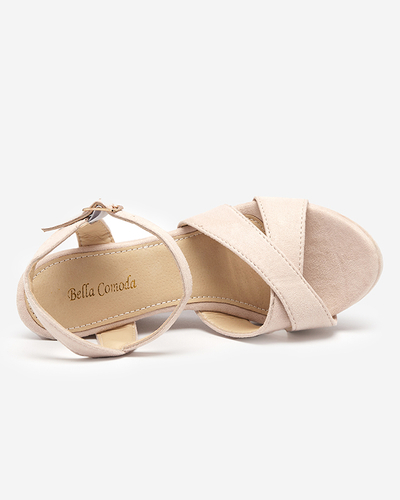 OUTLET Beige Damensandalen an einem Deklis-Pfosten - Schuhe