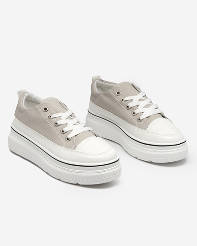 OUTLET Hellgraue Damen-Sneaker auf der Veritar-Plattform - Schuhe