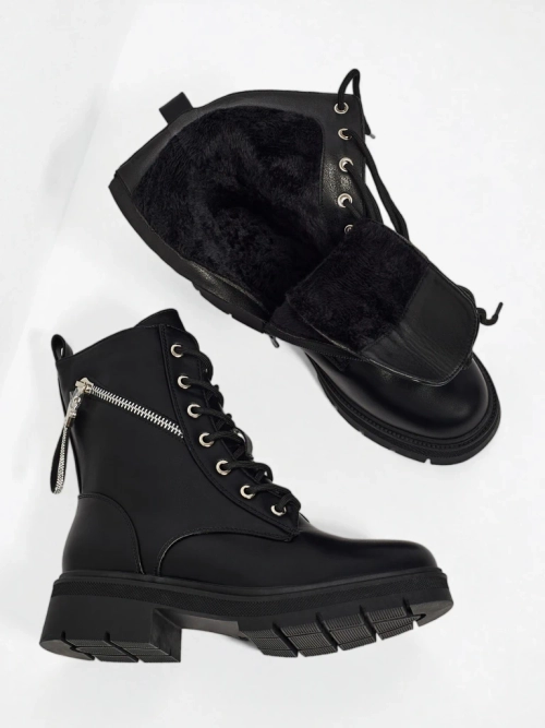 Жіночі ботильйони-воркери з оздобленням Kassira