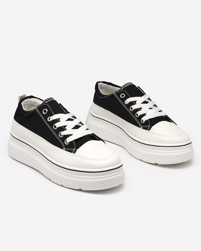 OUTLET Schwarze Damen-Sneakers auf der Veritar-Plattform - Schuhe