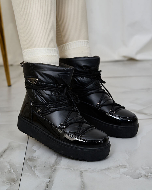 Royalfashion Жіночі черевики-сліпони a'la снігоступи чорного кольору Nevsone