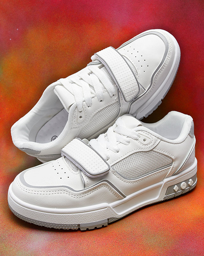 Жіночі спортивні кросівки біло-сірого кольору Xirrat- Footwear