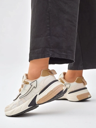 Royalfashion Damen Sport Sneakers mit dickerer Sohle Beysa