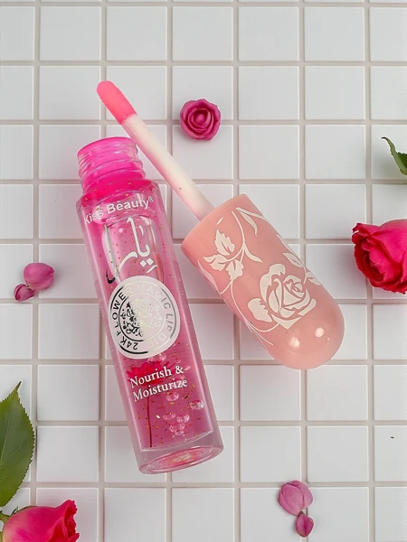 Farbverändernder Lipgloss mit Glitzer