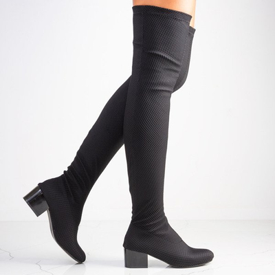 Schwarze Netzstiefel am Hestia-Pfosten - Schuhe