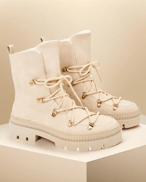 Жіночі зимові чоботи Royalfashion Lorii з шнурівкою. Жіночі зимові чоботи з верхом зі штучної шкіри. Підкладка з хутра всередині, чоботи на шнурівці. Ідеально підходить для зими! 87654321 <p>ЖІНОЧІ ЧОБОТИ ЗИМОВІ ЧОБ?