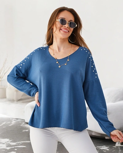 Royalfashion Жіночий тонкий в'язаний светр з камінцями на плечах