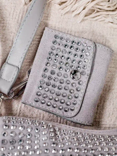 Royalfashion Kleine Handtasche für Frauen mit Nieten