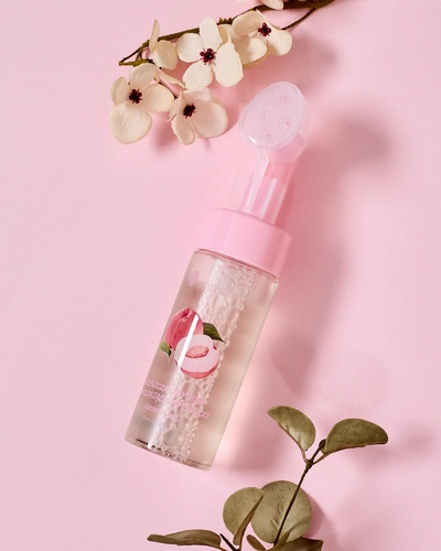 Luxelux Очищуюча зволожуюча пінка для обличчя Персик 150 мл