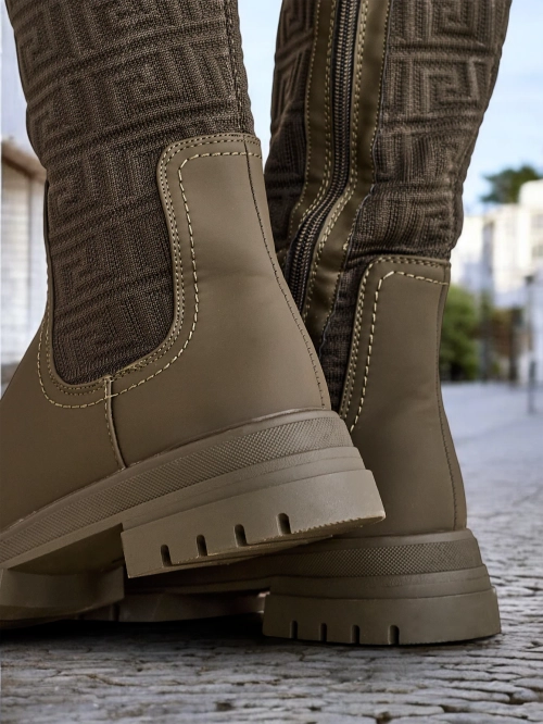 Жіночі черевики на шкіряній підошві Royalfashion Bezzonu