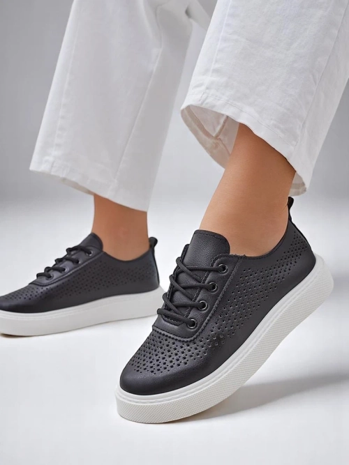 Royalfashion Жіночі спортивні туфлі на шнурках Adette