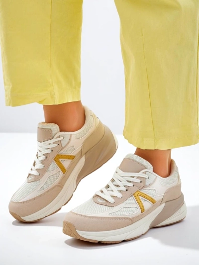 Royalfashion Damen Sport Sneakers auf einer dickeren Sohle Moderax