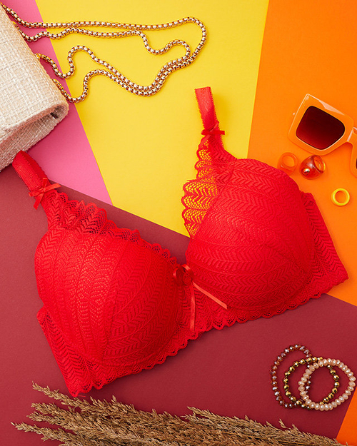 Червоний жіночий мереживний бюстгальтер