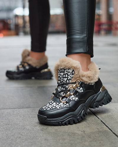 Жіночі спортивні туфлі з хутром чорного кольору Reyma- Взуття