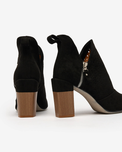 Royalfashion Schwarze Damenstiefel mit hohem Schaft Swerros