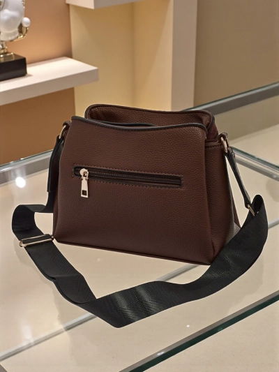 Kleine Damenhandtasche aus Öko-Leder Novaria