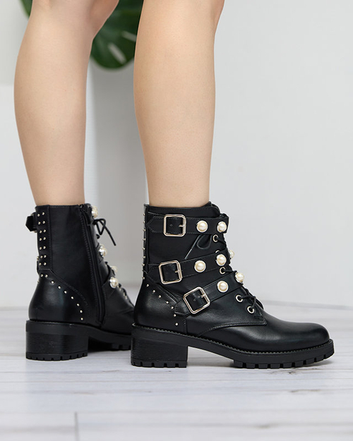 Чорні жіночі чоботи з перлами Salviso