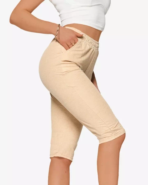 Damen 3/4 lange Stoffshorts in beige PLUS SIZE- Bekleidung