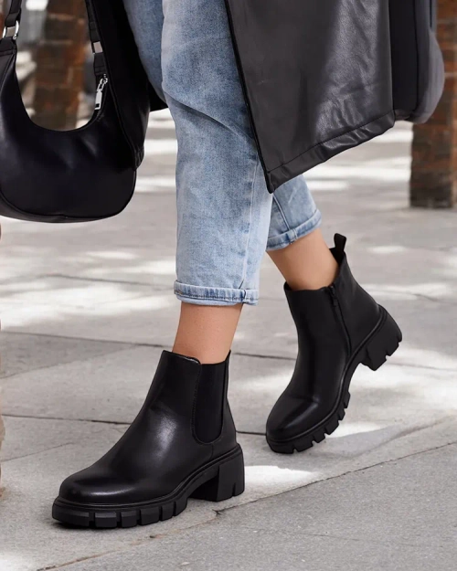 Жіночі оксамитові чоботи на шпильці Royalfashion