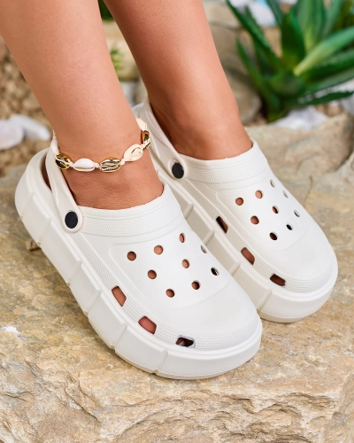 Жіночі шльопанці Royalfashion Cream з ажурною обробкою Mighty