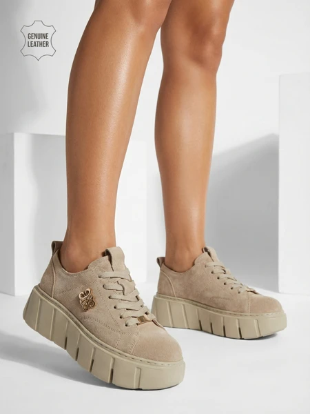 Sportliche Damen-Sneakers aus Naturleder Renos