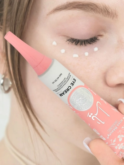 Зволожуючий крем для шкіри навколо очей