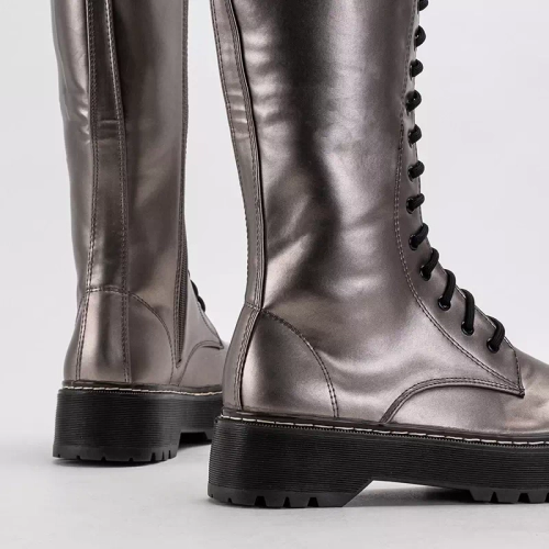 OUTLET Графітові жіночі чоботи на зав'язках Darikos - Взуття