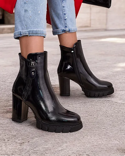 Royalfashion Patent Damen-Stiefeletten auf einem Pfosten Vemorro