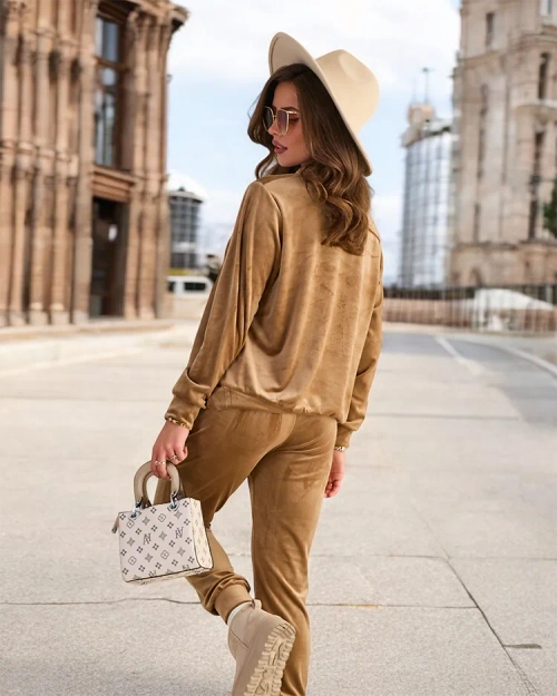 Royalfashion Жіночий комплект a'la велюр