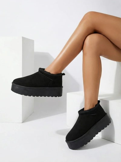 Royalfashion Damen Kurzstiefel a'la Schneestiefel Ozozi