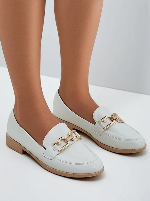 Royalfashion Жіночі лофери Ferre