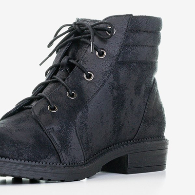 Schwarze Frauentaschen mit dekorativem Abrieb Tusyon - Schuhe