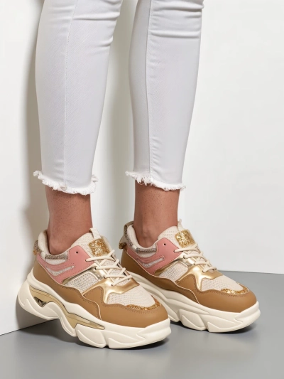 Royalfashion Damenschuhe auf einer dickeren Sohle Lesalli