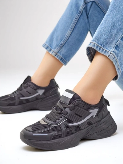 Royalfashion Damen Sportsneaker auf dickerer Sohle Beysa