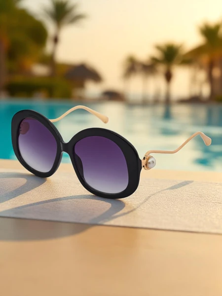 Royalfashion Sonnenbrille mit dekorativen Bügeln Glam Shine