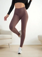 коричневий