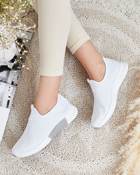 Agafia Sportschuhe für Damen aus Stoff