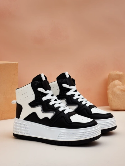Royalfashion Високі жіночі спортивні черевики Quiedy