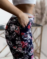 blau || taubengrau || rosa