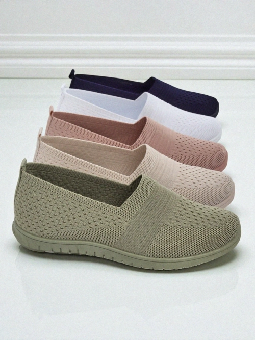 Жіночі мокасини Gaia Verde - зручні зелені туфлі з тканини на плоскій підошві