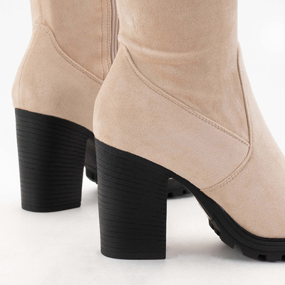 Beige Damen-Overknee-Stiefel am Shevao-Posten - Schuhe