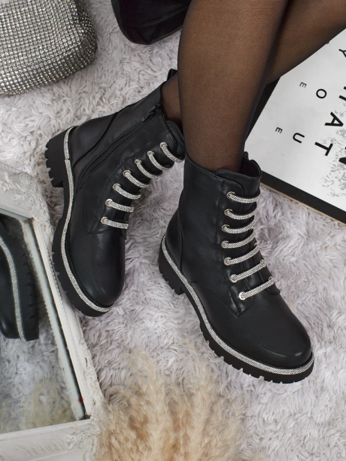 Жіночі ботильйони Lunara на шнурівці з екошкіри