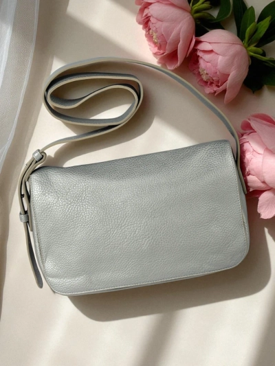 Royalfashion Kleine Damenhandtasche aus Öko-Leder Kovu Fasi