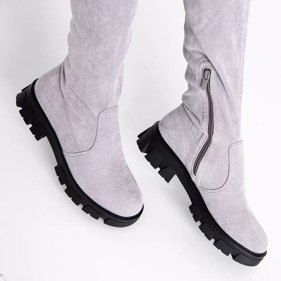 OUTLET Eco - Wildleder graue Stiefel mit flachen Absätzen über dem Knie Engi- Schuhe