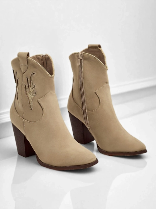 Ковбойки жіночі на підборах з декоративними вставками Cendria