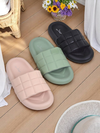Royalfashion Damen Pantoletten mit flacher Sohle Quilt Walk